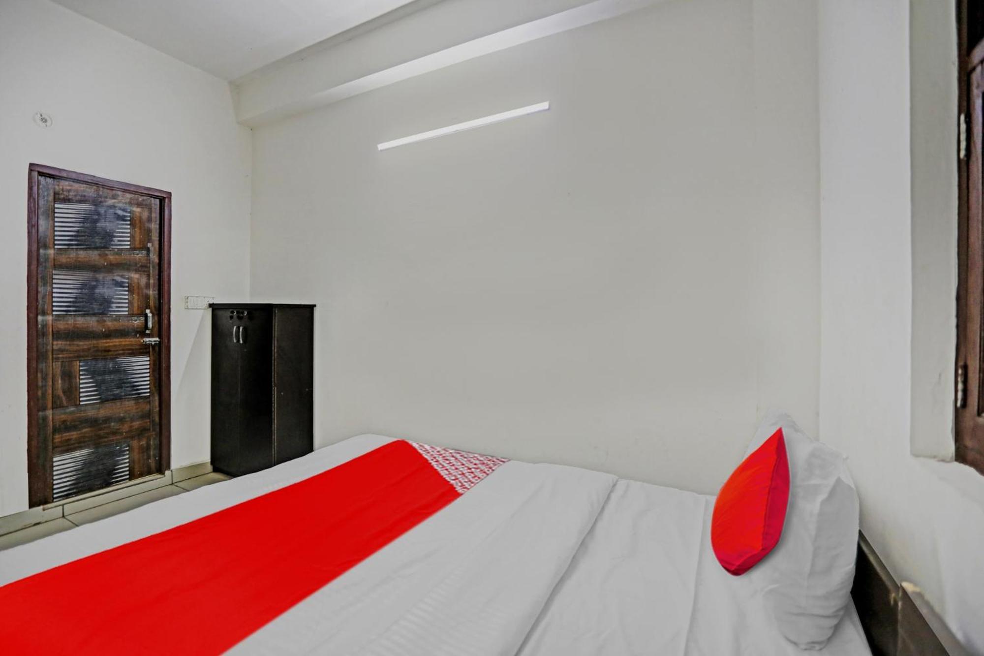 Hotel O Vrinda Residency Noida Exterior foto